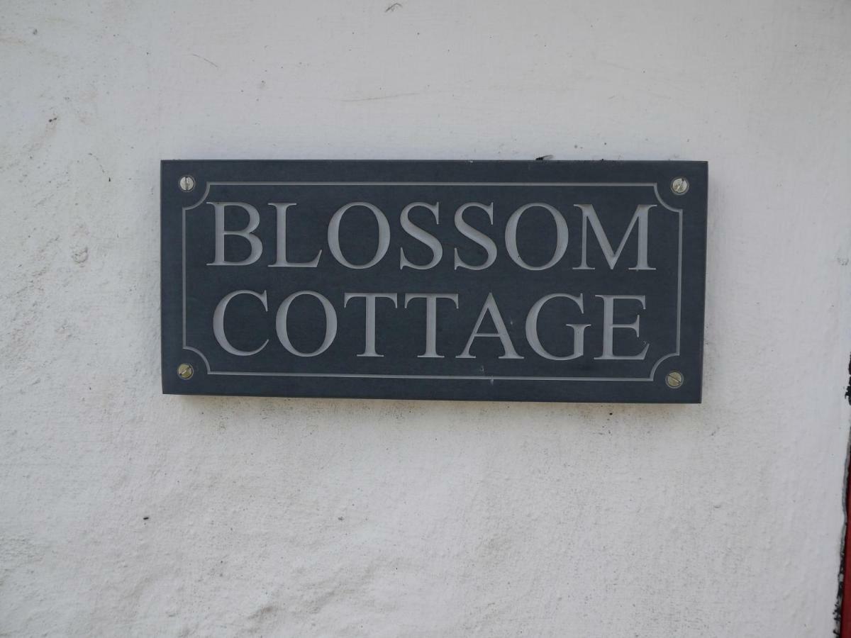 Blossom Cottage Lonmore Екстериор снимка